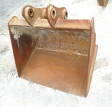 中古建設機械 キャタピラー CAT0.3-SLOPE-BUCKET 写真