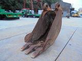 中古建設機械 日立建機 EX120-NARROW-BUCKET 写真
