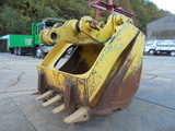 中古建設機械 コマツ PC200-STRANGER-BUCKET 写真
