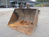 中古建設機械 コマツ PC60-SLOPE-BUCKET 写真