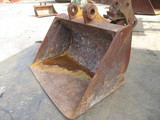 中古建設機械 コマツ PC60-SLOPE-BUCKET 写真