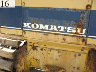 中古建設機械 中古 コマツ KOMATSU ブルドーザ  D21P-6