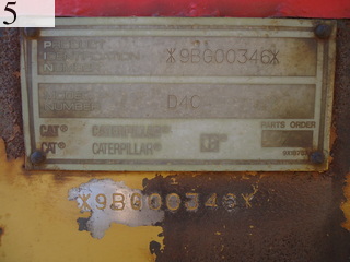 中古建設機械 中古 キャタピラー CAT ブルドーザ  D4C