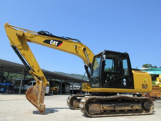 中古建設機械 中古 油圧ショベル・バックホー キャタピラー 312FGC 写真