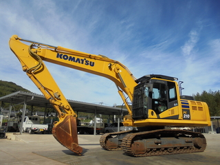 中古建設機械 中古 油圧ショベル コマツ PC210-10 写真