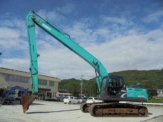 中古建設機械 中古 油圧ショベル コベルコ建機 SK210LC-8 写真