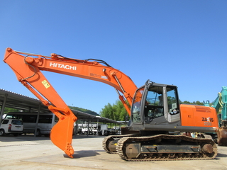 中古建設機械 中古 油圧ショベル・バックホー 日立建機 ZX200-3 写真