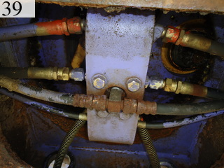中古建設機械 中古 コマツ KOMATSU 油圧ショベル・バックホー ０．１立米以下 PC38UUM-2