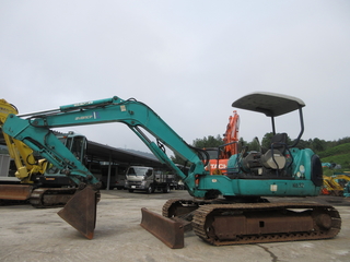 中古建設機械 中古 油圧ショベル・バックホー コマツ PC40R-8 写真