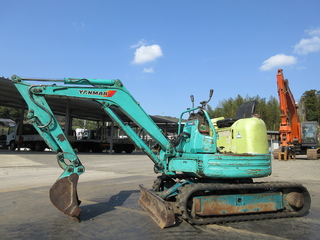 中古建設機械 中古 ミニ油圧ショベル・ミニバックホー ヤンマーディーゼル ViO15 写真