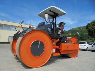 中古建設機械 中古 ローラー 日立建機 CS125-3 写真