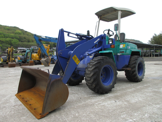 中古建設機械 中古 ホイール・ローダ コマツ WA40-3E0 写真