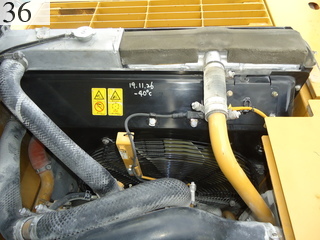 中古建設機械 中古 キャタピラー CAT 油圧ショベル・バックホー ０．７－０．９立米 320D