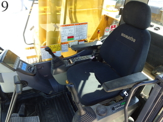 中古建設機械 中古 コマツ KOMATSU 油圧ショベル・バックホー ０．７－０．９立米 PC200-8N1