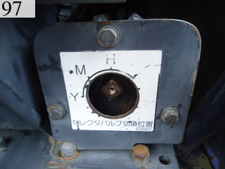 中古建設機械 中古 日立建機 HITACHI 油圧ショベル・バックホー ０．２－０．３立米 EX30-2