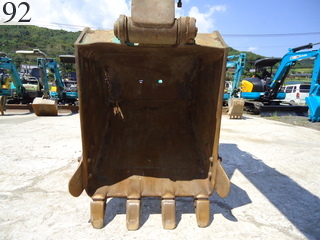中古建設機械 中古 コマツ KOMATSU 油圧ショベル・バックホー ０．４－０．５立米 PC100-6E