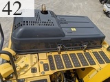 中古建設機械 中古 コマツ KOMATSU 油圧ショベル・バックホー ０．７－０．９立米 PC200-11