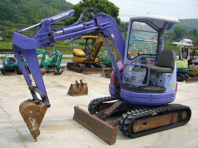 中古建設機械 中古 コマツ KOMATSU 油圧ショベル・バックホー ０．１立米以下 PC28UU-2