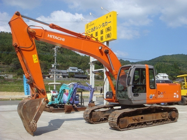 Used Construction Machine Used HITACHI HITACHI Excavator 0.7-0.9m3 ZX200-E