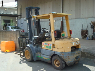Used Construction Machine Used TCM TCM Forklift Diesel engine FD25Z16