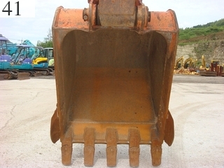 中古建設機械 中古 日立建機 HITACHI 油圧ショベル・バックホー ０．４－０．５立米 EX135US-5