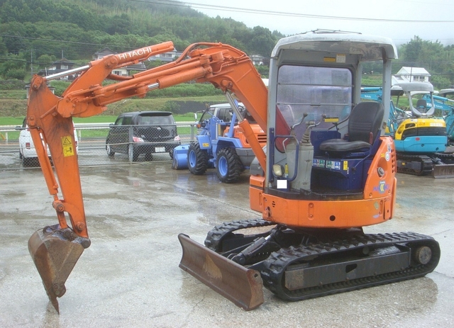 Used Construction Machine Used HITACHI HITACHI Excavator 0.2-0.3m3 EX30UR-3