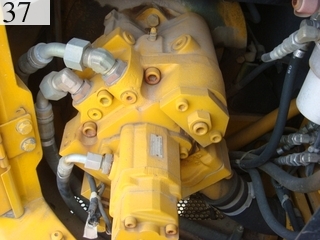 中古建設機械 中古 加藤製作所 KATO 油圧ショベル・バックホー ０．２－０．３立米 HD308US