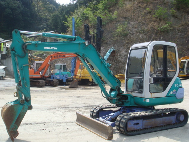 Used Construction Machine Used KOMATSU KOMATSU Excavator 0.2-0.3m3 PC40-7E