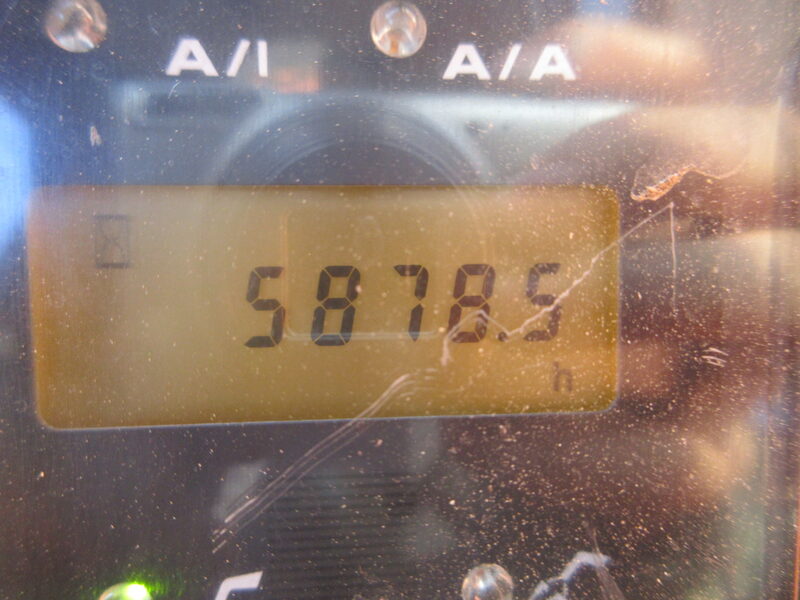 ZX135US #71693, 2006年 5879 時間