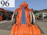 中古建設機械 中古 日立建機 HITACHI 油圧ショベル・バックホー ０．７－０．９立米 ZX225USR-6