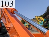 中古建設機械 中古 日立建機 HITACHI 油圧ショベル・バックホー ０．７－０．９立米 ZX225USR-6