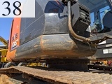 中古建設機械 中古   油圧ショベル・バックホー ０．４－０．５立米 ZX135US-6