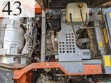 中古建設機械 中古   油圧ショベル・バックホー ０．４－０．５立米 ZX135US-6