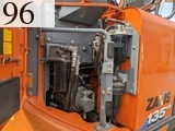 中古建設機械 中古   油圧ショベル・バックホー ０．４－０．５立米 ZX135US-6