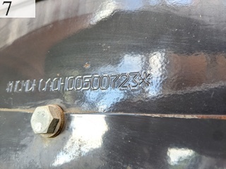 中古建設機械 中古 日立建機 HITACHI 油圧ショベル・バックホー ０．７－０．９立米 ZX225USR-6