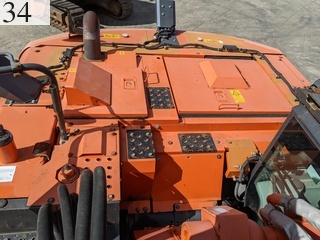 中古建設機械 中古 日立建機 HITACHI 油圧ショベル・バックホー ０．７－０．９立米 ZX225USR-6