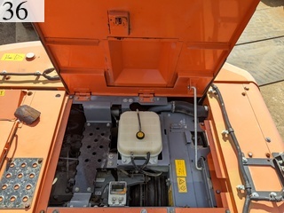 中古建設機械 中古 日立建機 HITACHI 油圧ショベル・バックホー ０．７－０．９立米 ZX225USR-6