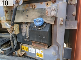 中古建設機械 中古 日立建機 HITACHI 油圧ショベル・バックホー ０．７－０．９立米 ZX225USR-6