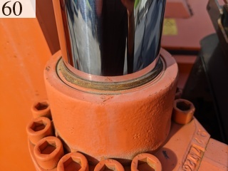 中古建設機械 中古 日立建機 HITACHI 油圧ショベル・バックホー ０．７－０．９立米 ZX225USR-6