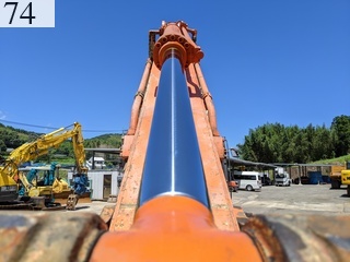 中古建設機械 中古 日立建機 HITACHI 油圧ショベル・バックホー ０．７－０．９立米 ZX225USR-6