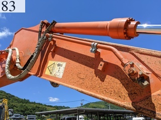 中古建設機械 中古 日立建機 HITACHI 油圧ショベル・バックホー ０．７－０．９立米 ZX225USR-6