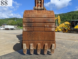 中古建設機械 中古 日立建機 HITACHI 油圧ショベル・バックホー ０．７－０．９立米 ZX225USR-6