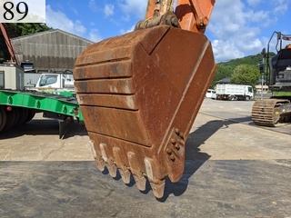 中古建設機械 中古 日立建機 HITACHI 油圧ショベル・バックホー ０．７－０．９立米 ZX225USR-6