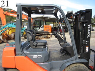 Used Construction Machine Used TOYOTA L&F TOYOTA L&F Forklift Diesel engine 02-8FD20