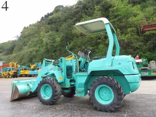 中古建設機械 中古 古河さく岩機 FURUKAWA ホイール・ローダ １．０立米以下 FL302-3