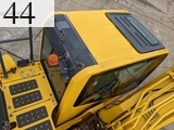 中古建設機械 中古 コマツ KOMATSU 油圧ショベル・バックホー ０．７－０．９立米 PC200-11