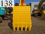 中古建設機械 中古 コマツ KOMATSU 油圧ショベル・バックホー ０．７－０．９立米 PC200-11