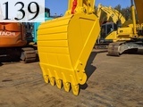 中古建設機械 中古 コマツ KOMATSU 油圧ショベル・バックホー ０．７－０．９立米 PC200-11