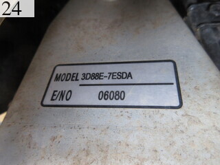中古建設機械 中古 コマツ KOMATSU 油圧ショベル・バックホー ０．２－０．３立米 PC30MR-5