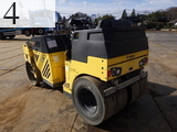中古建設機械 中古 ボーマク BOMAG ローラー 舗装用振動ローラー BW131ACW-5